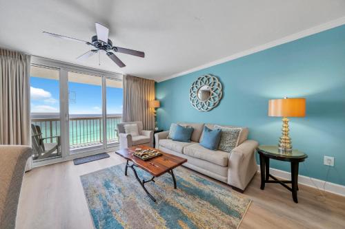 Pelican Beach Resort by Colasan photo 48