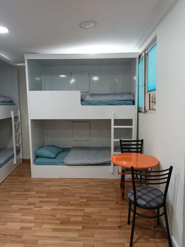 Cama o camas de una habitación en Deeps Hostel Ankara 2
