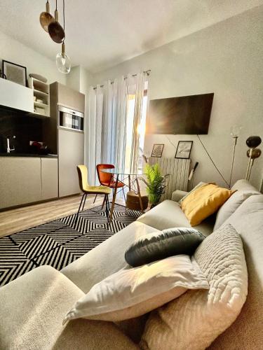 Kuchyň nebo kuchyňský kout v ubytování Design Home at garda Lake