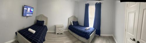 15 minutes way from Disney Condo Resort Pool Sleeps 10 photo 35