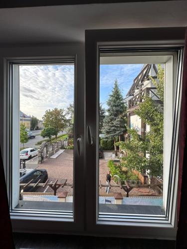 ワルシャワにあるLezzet PG B&B &TurkishRestaurantのギャラリーの写真