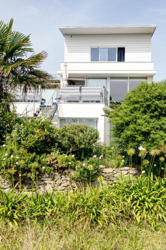 Κήπος έξω από το Chambre d'Hôtes de la Grande Greve