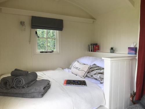 Katil atau katil-katil dalam bilik di Hexhamshire Shepherd Hut