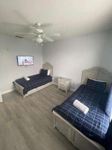 15 minutes way from Disney Condo Resort Pool Sleeps 10 photo 31