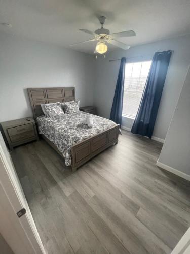 15 minutes way from Disney Condo Resort Pool Sleeps 10 photo 22