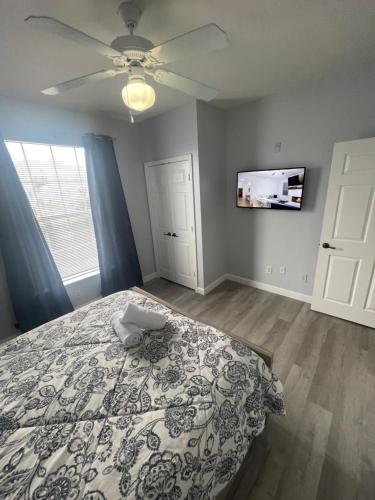 15 minutes way from Disney Condo Resort Pool Sleeps 10 photo 44