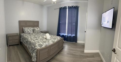 15 minutes way from Disney Condo Resort Pool Sleeps 10 photo 34