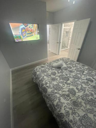 15 minutes way from Disney Condo Resort Pool Sleeps 10 photo 12