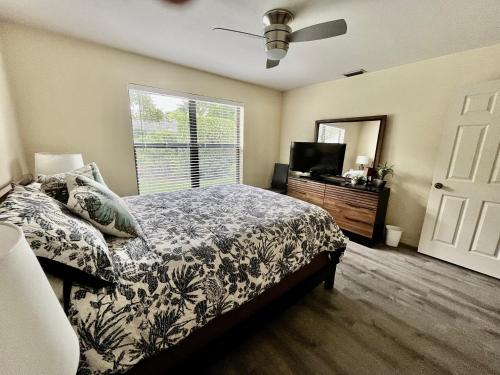 Postel nebo postele na pokoji v ubytování VILLA BELLY in Naples