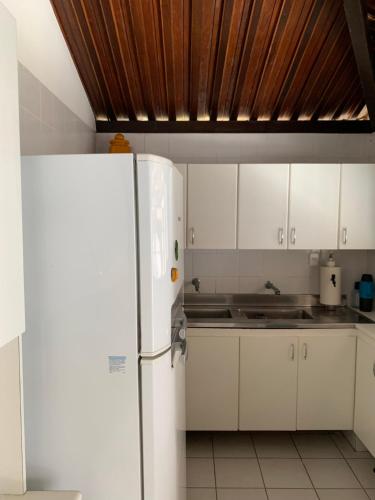 Gallery image of Linda Casa na Penha ! in Vera Cruz de Itaparica