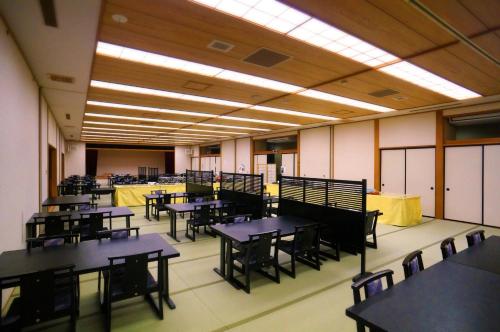 Restaurace v ubytování Sannouzan Onsen Zuisenkyo