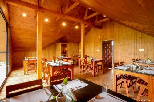 Restaurace v ubytování Zostel Vagamon