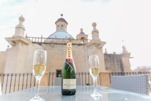 Gallery image of Apartamentos Tito San Nicolas in Alicante