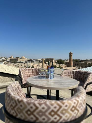 En balkon eller terrasse på Abuzar