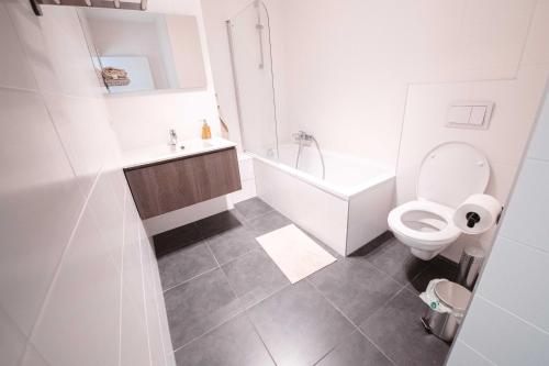 Un baño de K&Y suites 2 Brussels airport 500m!