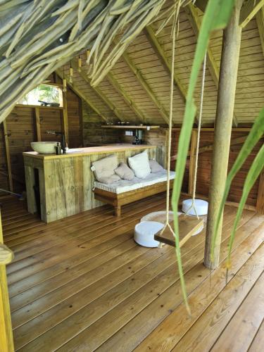 Fotografie z fotogalerie ubytování PURA VIDA Lodge Cabane perchée v destinaci Sainte-Rose