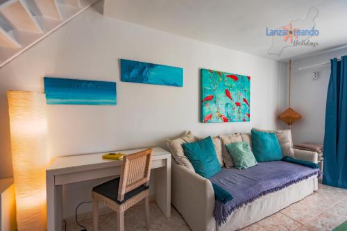 Posedenie v ubytovaní Vivienda Vacacional Sunny - duplex apartment 2beds 2 baths