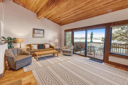 Our Lake House – Photos 5