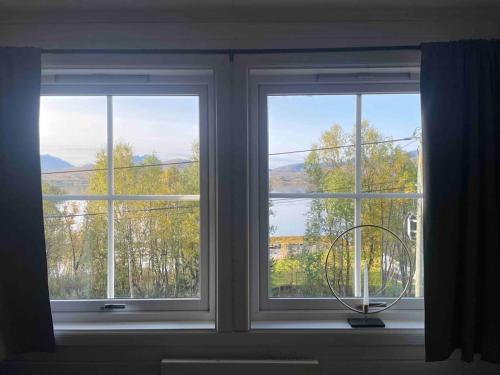 Fotografie z fotogalerie ubytování Koselig 3 roms loftsleilighet v destinaci Tromsø