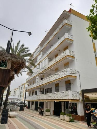 Το κτήριο όπου στεγάζεται  το διαμέρισμα