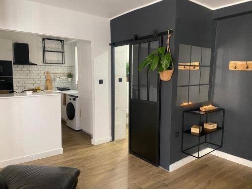 Η κουζίνα ή μικρή κουζίνα στο Ô république