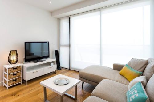 Gallery image of Sun-lit Suburban Stay near Westfield Doncaster in Melbourne