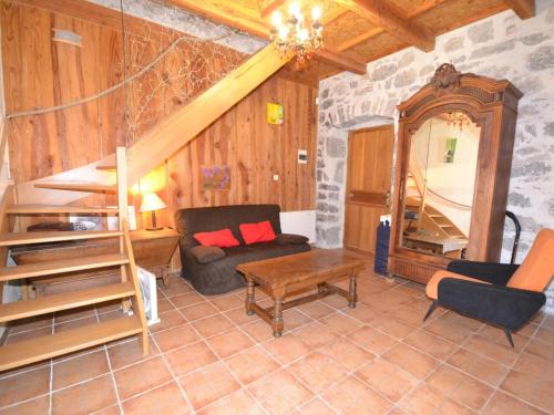 Photo de la galerie de l'établissement Holiday Home in Lanas near Ardèche Gorges, à Lanas