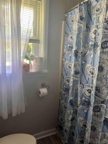 Gambar di galeri bagi Cozy Home Away from Home di Clayton