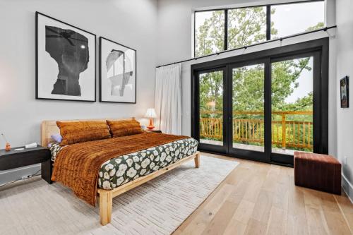 Säng eller sängar i ett rum på Sequoyah Heights