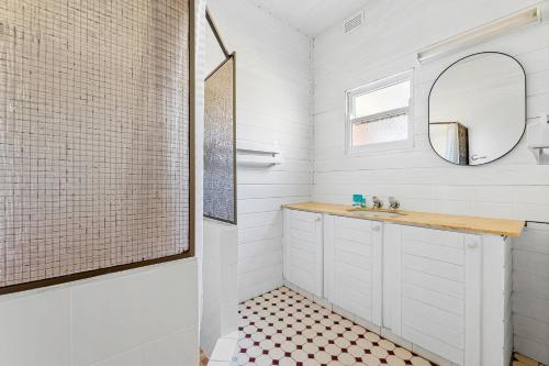 Φωτογραφία από το άλμπουμ του 9 Bay Street, Narooma σε Narooma