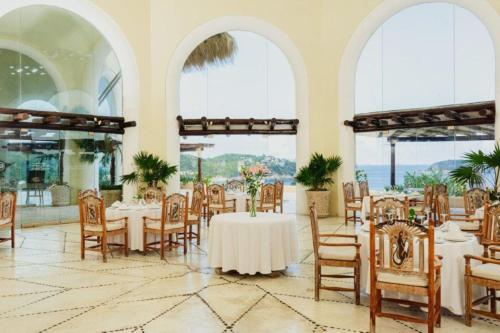 Quinta Real Huatulcoにあるレストランまたは飲食店
