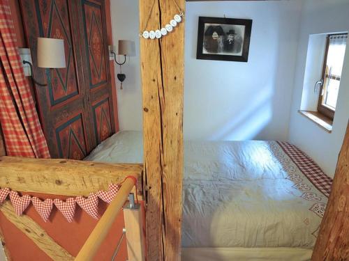 Photo de la galerie de l'établissement Charmante maisonnette alsacienne avec terrasse, climatisation et alcôve près de Colmar - FR-1-744-8, à Pfaffenheim