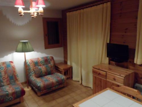 Studio Châtel, 4 pers, balcon, proche télécabine Linga, parking, coin cuisine équipé - FR-1-676-29
