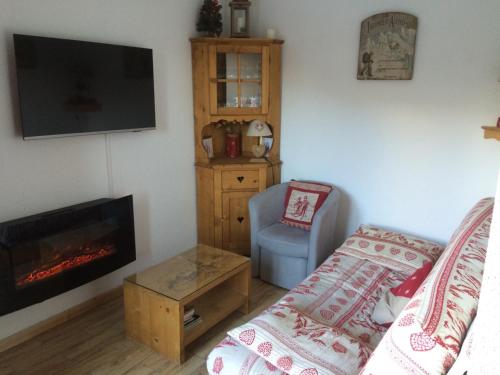 Charmant Duplex avec Mezzanine - Balcon Exposé Sud et Proche Télésiège - 5 Personnes - FR-1-676-53