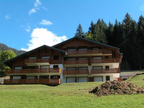 Studio Chaleureux 3 Pers. avec Balcon Expo Sud/Ouest, Proche Navettes et Village