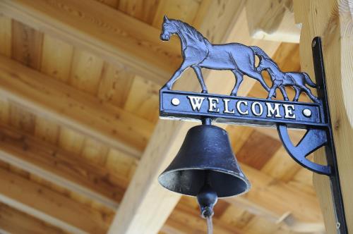 Horse House – Photos 4