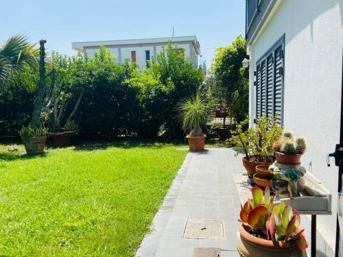 Φωτογραφία από το άλμπουμ του La casita σε Aci Castello