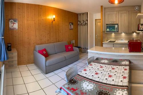 Kuchyň nebo kuchyňský kout v ubytování Résidence Atrey 103 Clés Blanches Courchevel