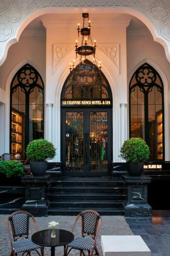 Le Chanvre Hanoi Hotel & Spa — Property building