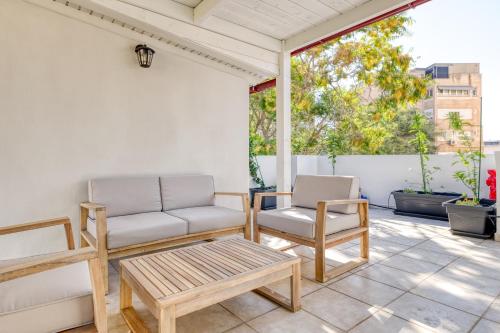 Rooftop Studio with Private Terrace in Psyrri