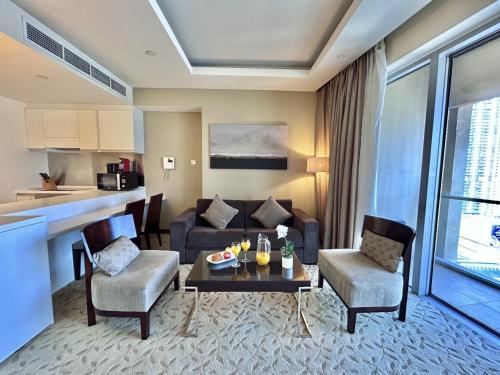 Posezení v ubytování Luxury 1 bedroom in Dubai Mall Residences