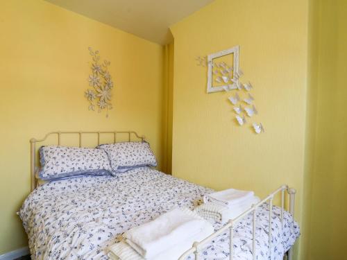 Postel nebo postele na pokoji v ubytování 24 Trafalgar Road