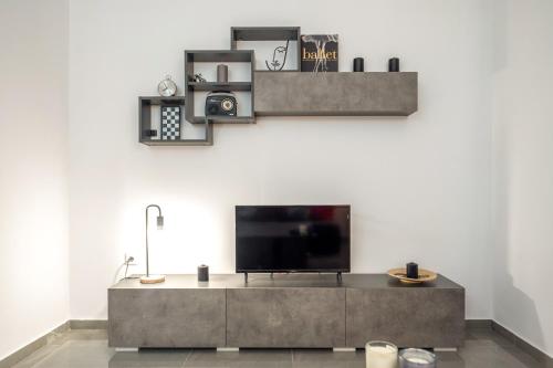 Minimalistic!