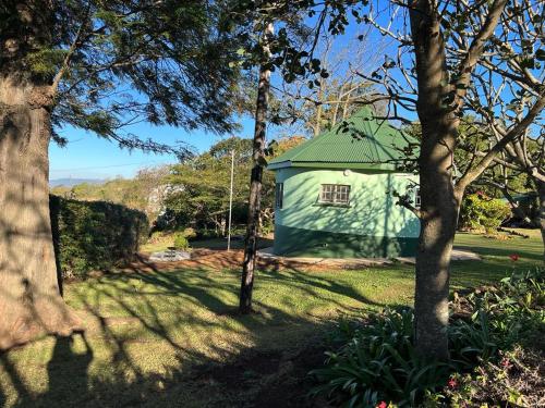 Κήπος έξω από το Elwandle Guest House