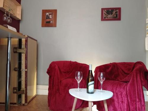 Coin salon dans l'établissement Appartement le bar du JURA