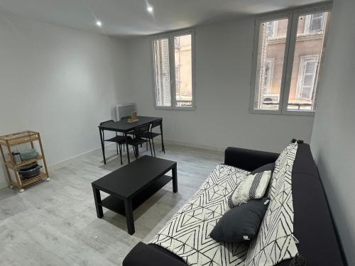 Appartement proche vieux port