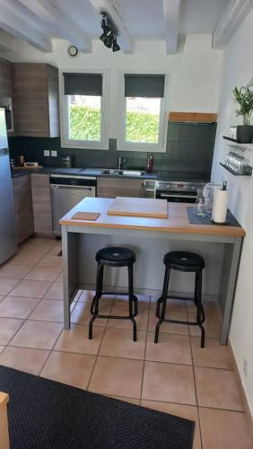 Photo de la galerie de l'établissement Appartement 70 m2 - Terrasse et Jardin privatifs, à Mouguerre