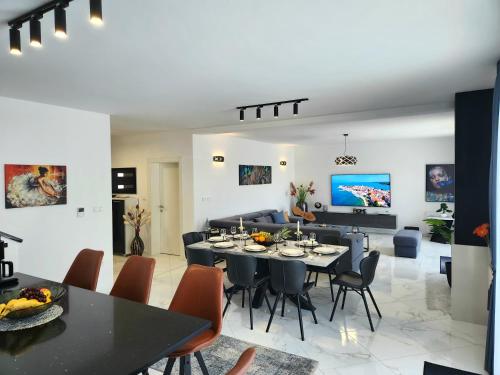 Luxury modern Villa "Keti"-Private Pool & Garden