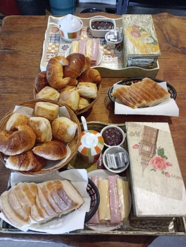 Mad i chaletet eller i nærheden