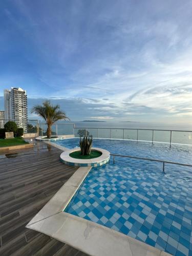 Bazén v ubytování Sands Condominium Pattaya nebo v jeho okolí